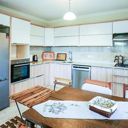 Luminous And Chic Flat In Mugla דירה *